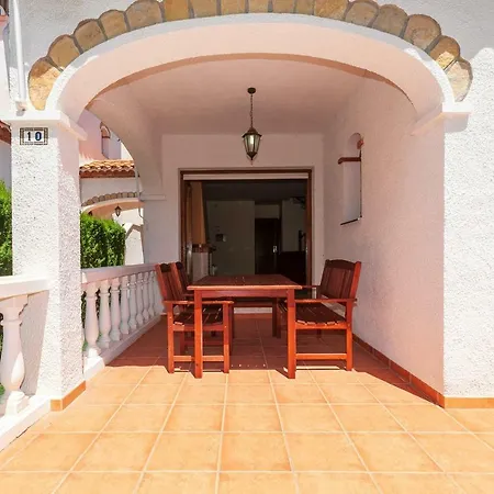 Holiday home Uhc Bosque Ii Family Complex Hospitalet De L'Infant